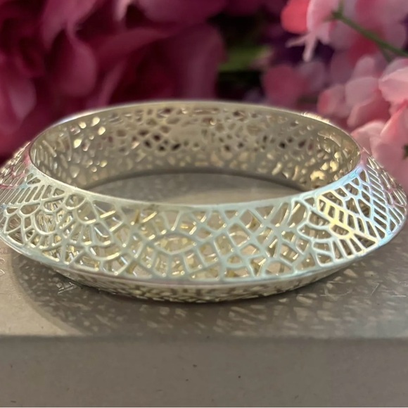 Silpada Sterling Silver STILETTO Openwork Cut-Out Bangle Bracelet B2830 - Picture 8 of 15